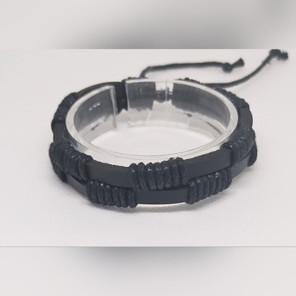 Men's‎ bracelet leather layered black new e11